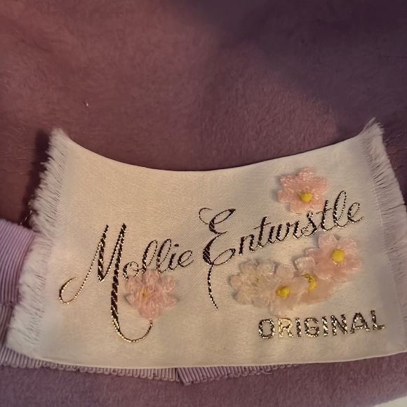 Archival Vintage '60s Designer Mollie Entwistle Hat - Picture 4 of 6